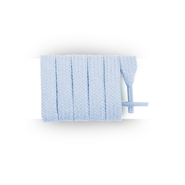 Lacet de converse cassé ? Remplacez vos lacets coton par ces lacets bleu ciel longueur 110 cm, parfaits avec une paire de Converse gris clair.